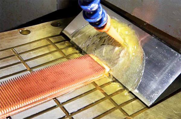 Heat sink skived machine design and selection